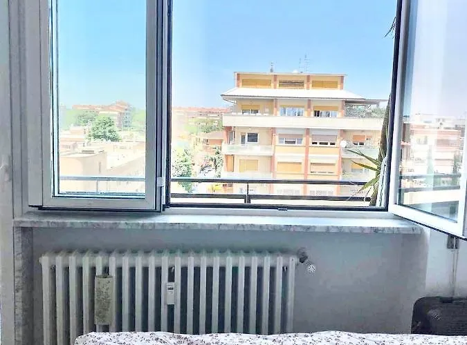 Female Dormitory For Only Female Bed & Breakfast Roma