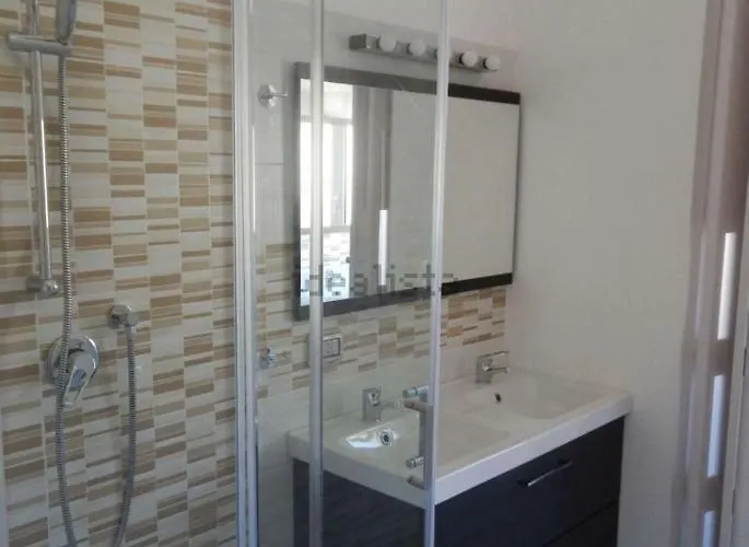 Female Dormitory For Only Female * Roma